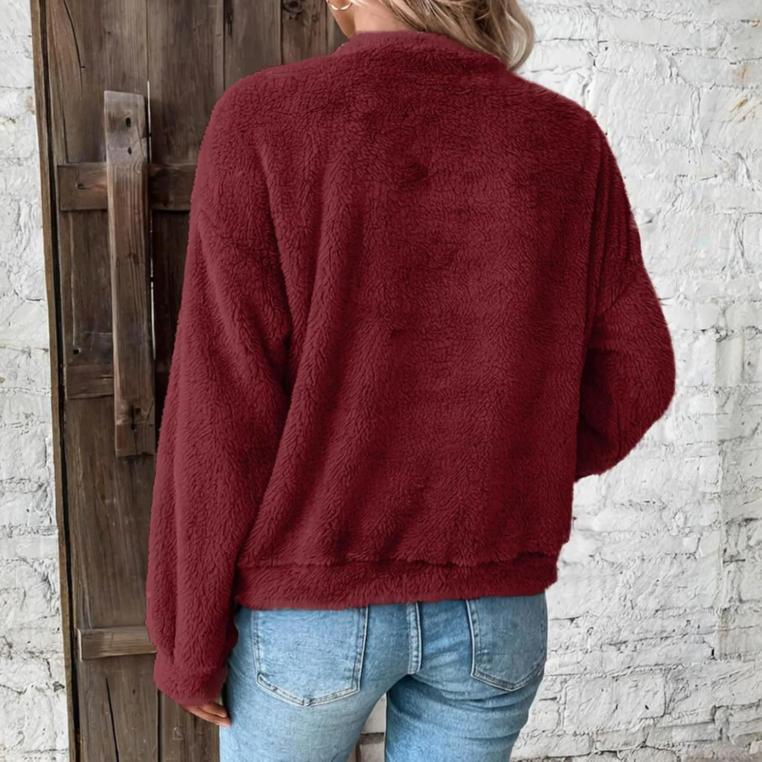 Fleece Sweatshirt For Women Soft Warm Casual Crewneck Long Sleeve Fuzzy Pullover Winter Comfy Solid Color Sherpa Tops