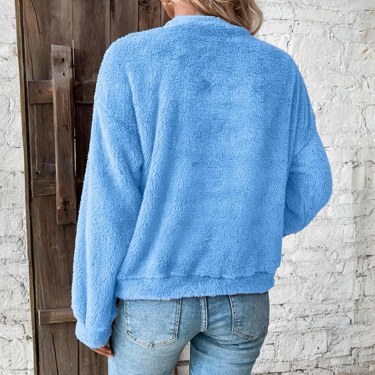 Fleece Sweatshirt For Women Soft Warm Casual Crewneck Long Sleeve Fuzzy Pullover Winter Comfy Solid Color Sherpa Tops