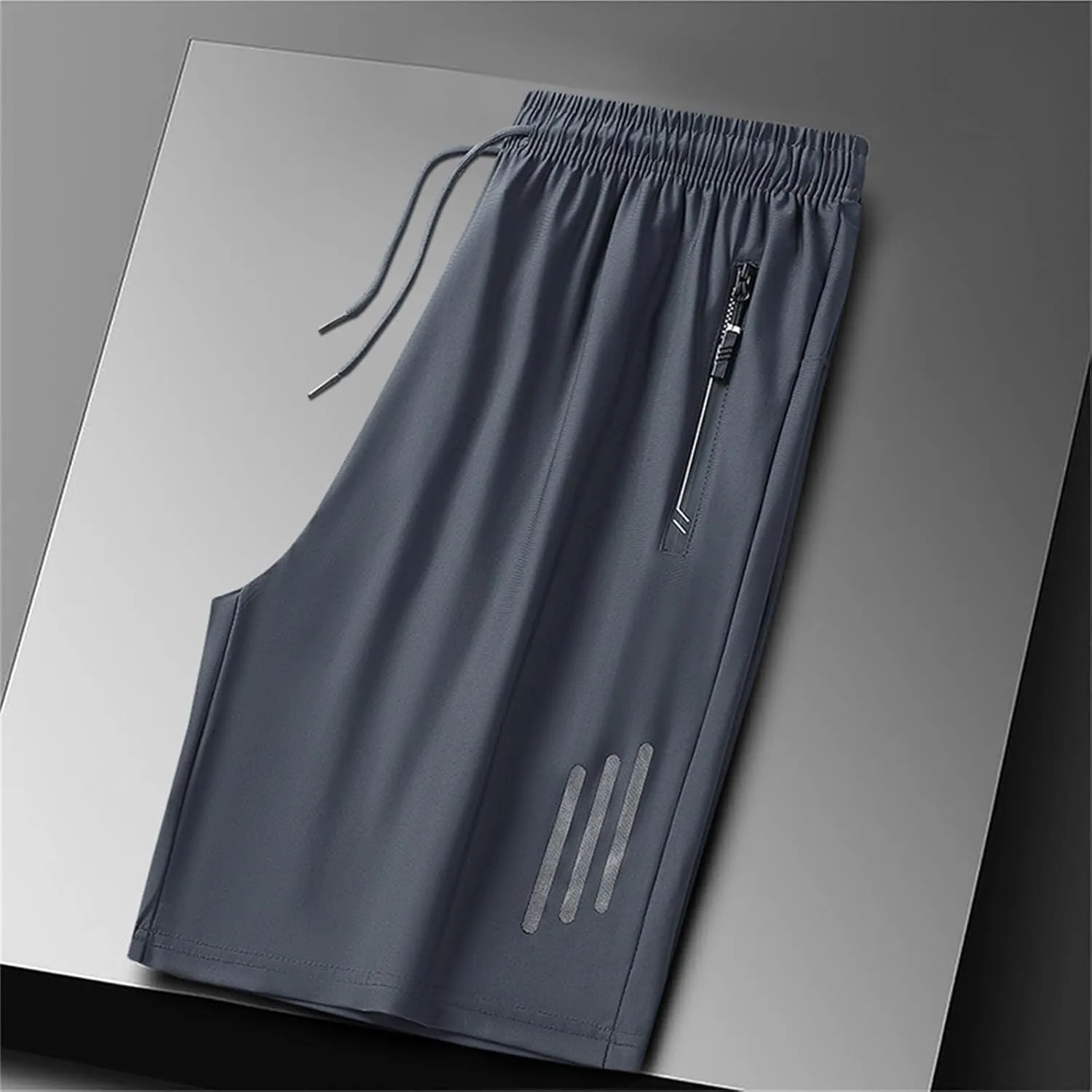 Men's Ice Silk Shorts Sport Lightweight Shorts Breathable Short Pants Pocket with Zip Sports Trousers Active Men Shorts