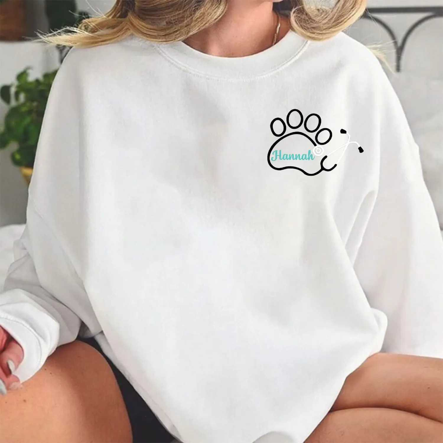 Personalized Veterinarian Embroidered Sweatshirt, Custom Vet Tech Shirt, Veterinary Technician Week Gifts, Veterinary Gifts