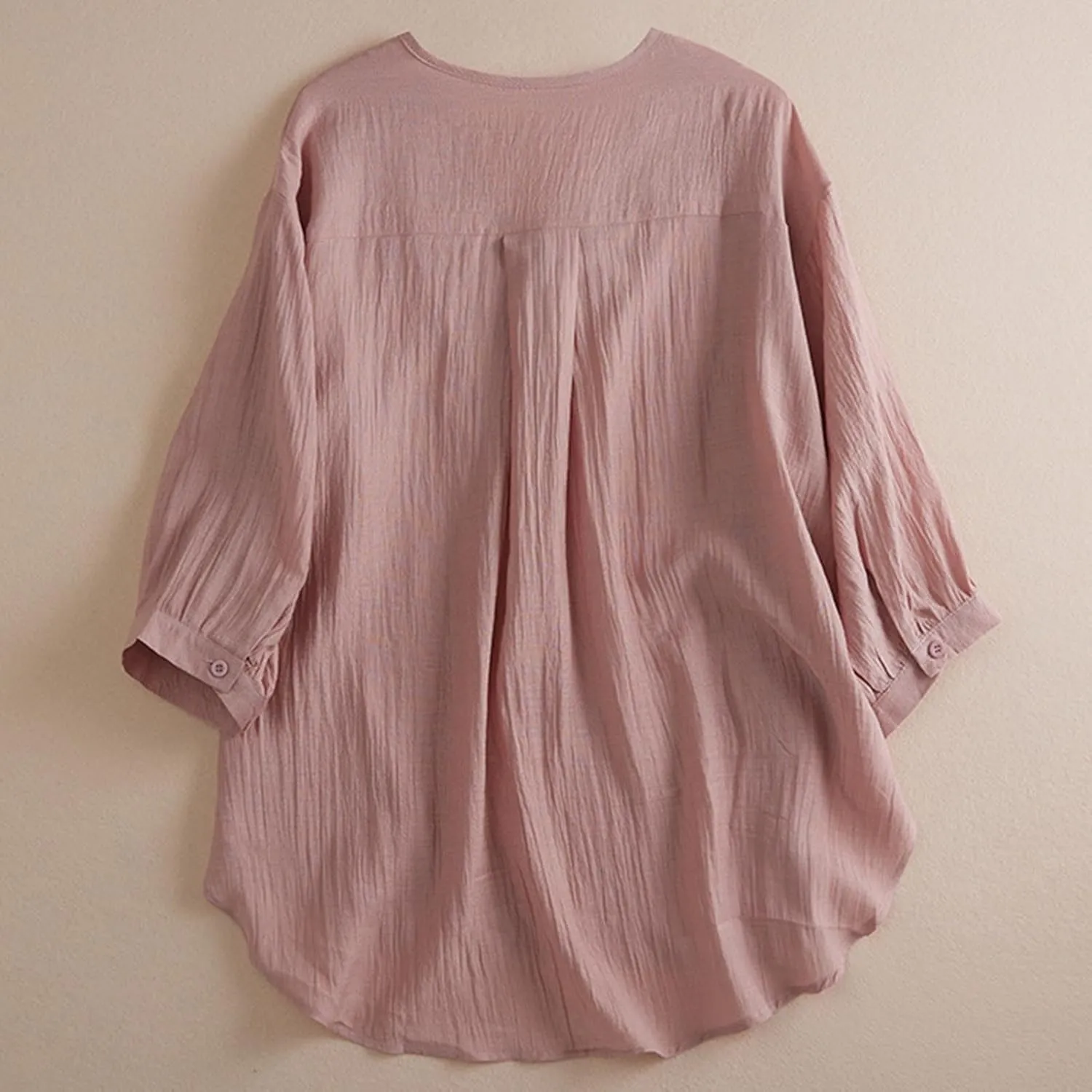 Womens Peasant Tops 3/4 Sleeve Summer Fashion Blouses Embroidered Shirts Fashion Curved Hem Cotton Linen T-Shirts